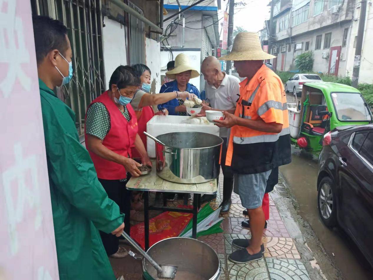 雄安新区容城爱心粥店2022年8月14日（农历七月十七）粥讯 