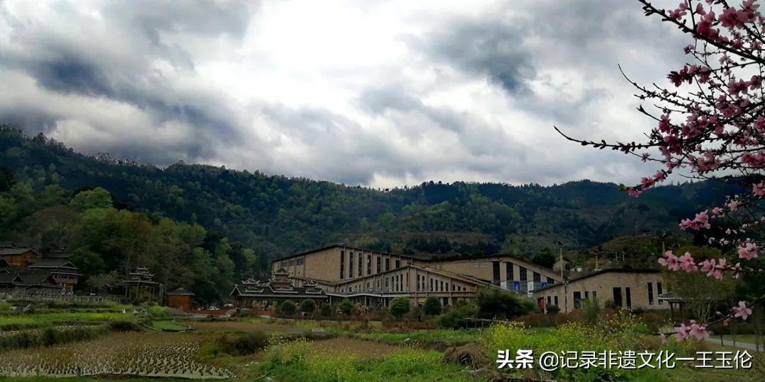 禾仓旅居|“五一”节銮里侗寨“非遗小镇”即将开展文旅研学活动